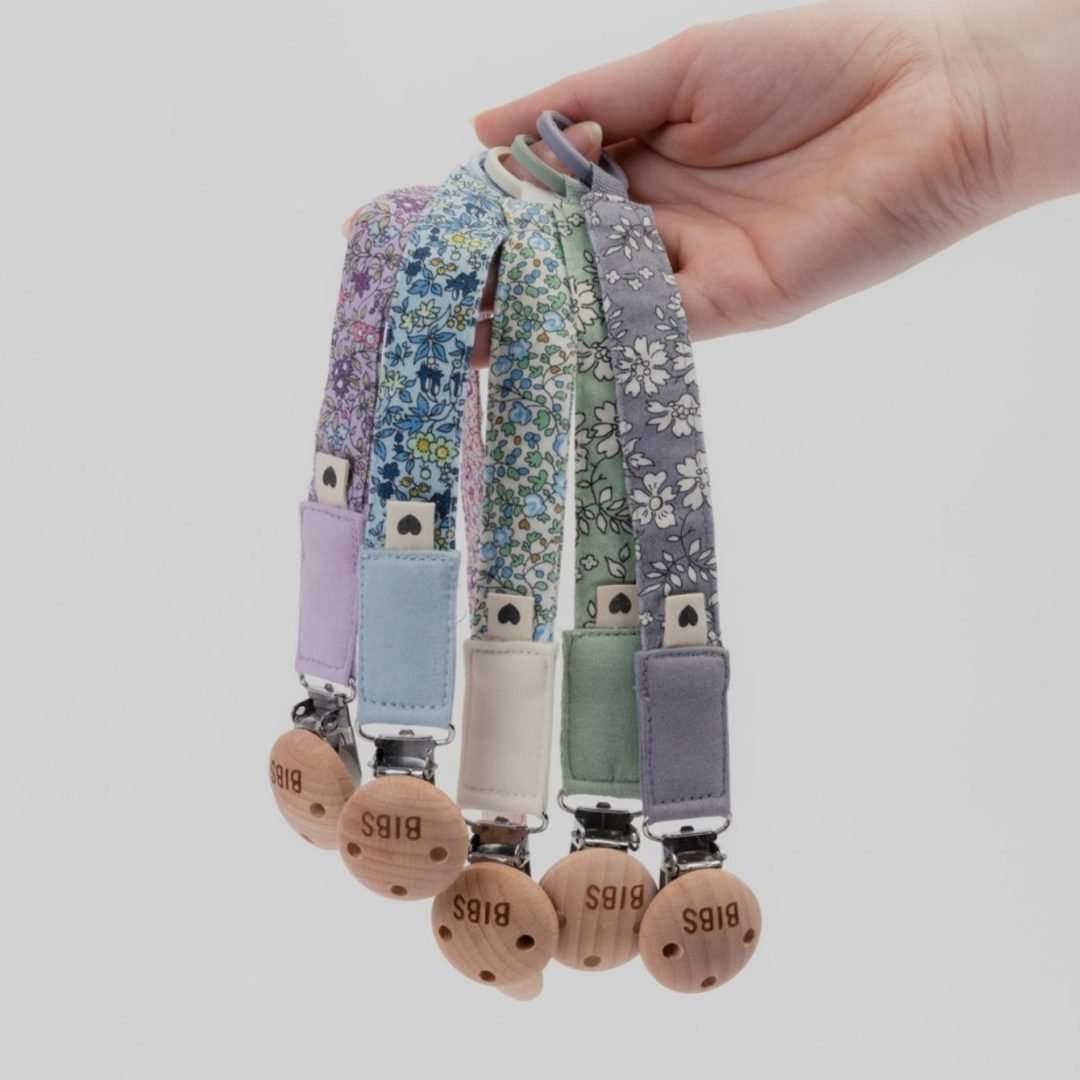 Bibs Clip Para Chupón de Algodón Orgánico - Imagen 4