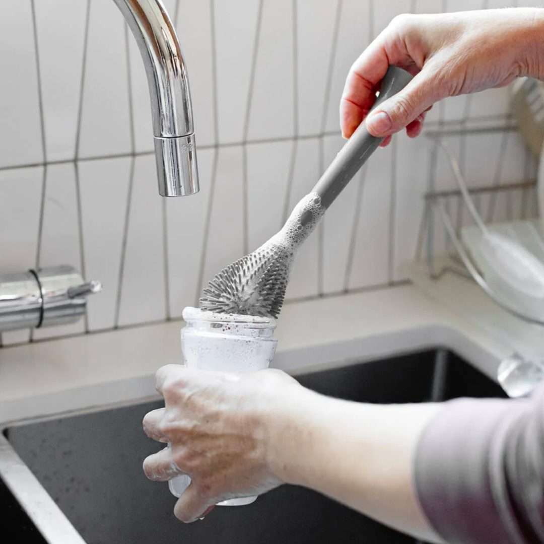 EZPZ Cepillo para Botellas y Biberones - Imagen 6